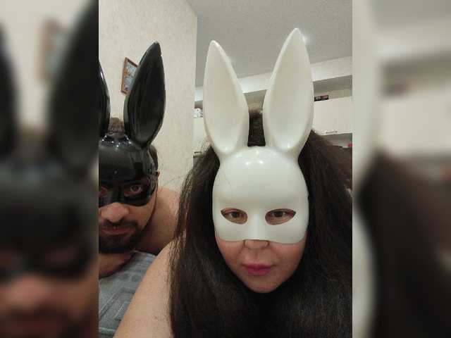 SweetTwixCouplea live cam on BongaCams