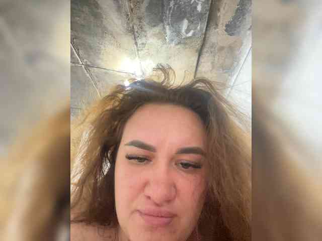 Rosy-Kristina webcam