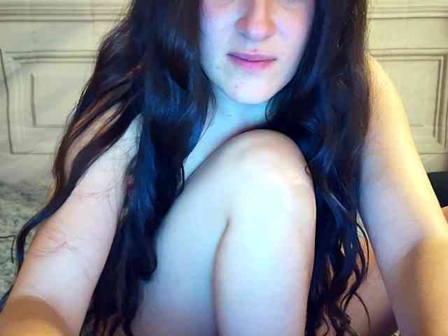 LUNABLAZE23 webcam