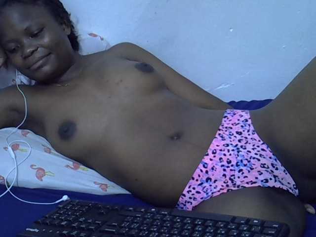 Daah live cam on BongaCams