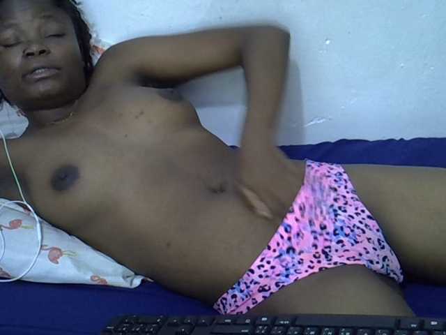 Daah live cam on BongaCams