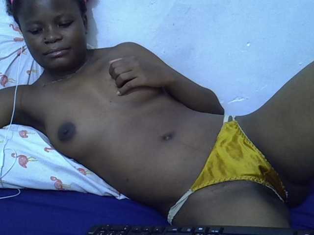 Daah live cam on BongaCams