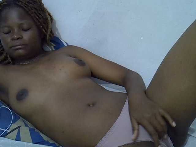 Daah live cam on BongaCams