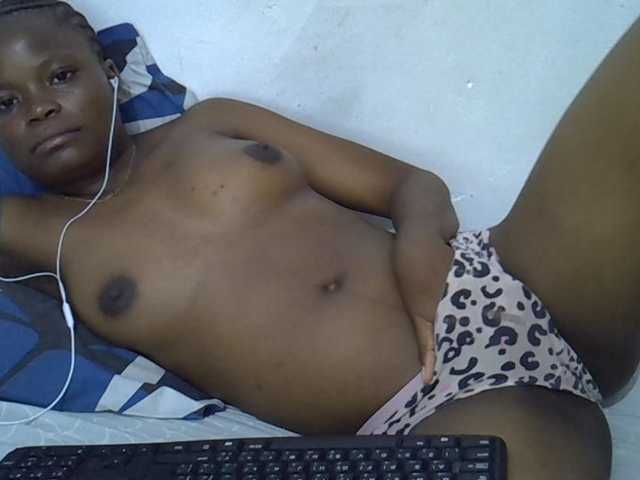Daah live cam on BongaCams