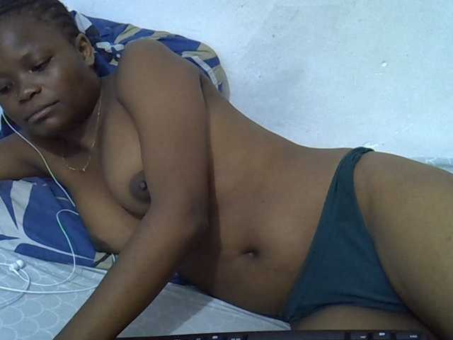 Daah live cam on BongaCams