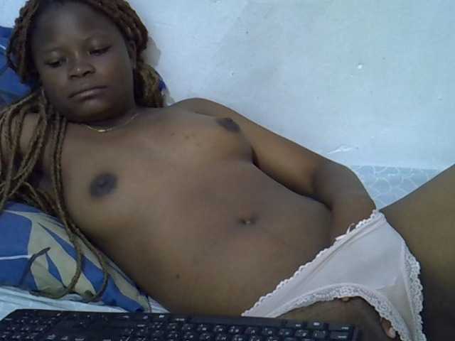 Daah live cam on BongaCams