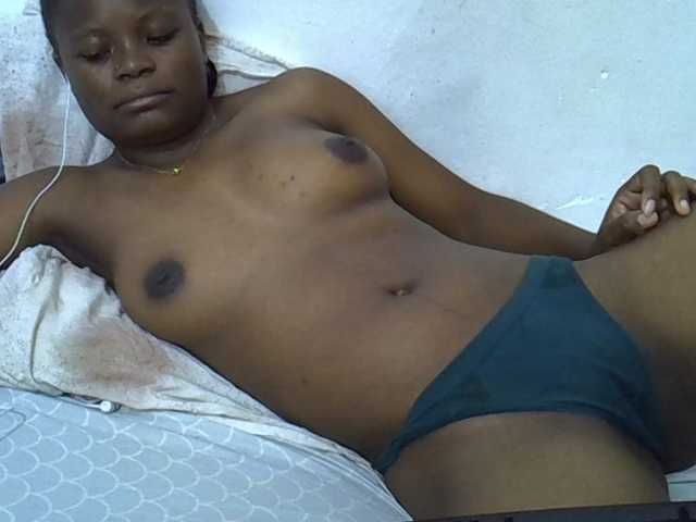 Daah live cam on BongaCams