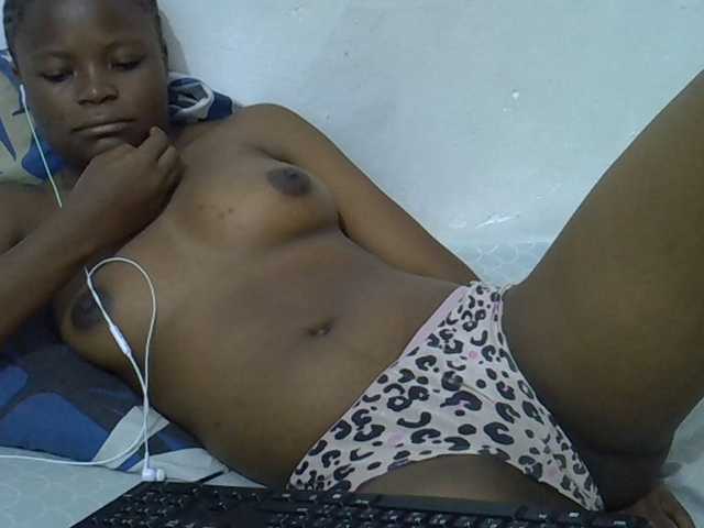 Daah live cam on BongaCams