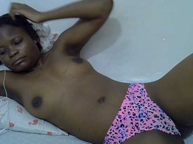 Daah live cam on BongaCams