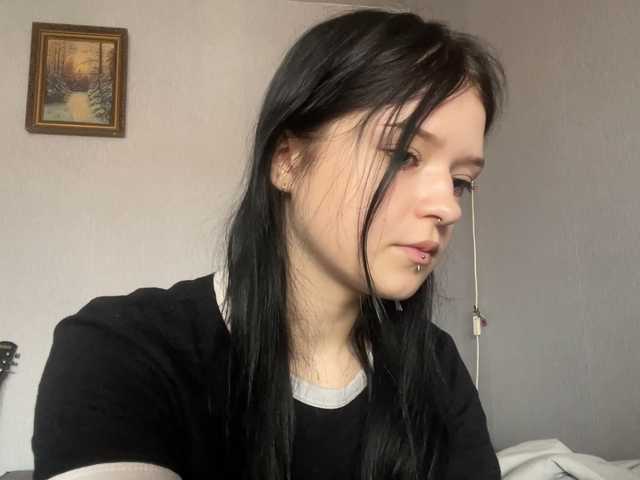 NeliaDates live cam on BongaCams