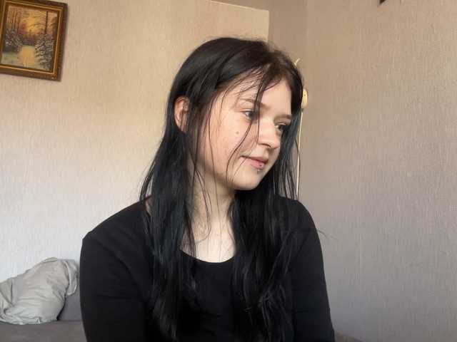 NeliaDates live cam on BongaCams