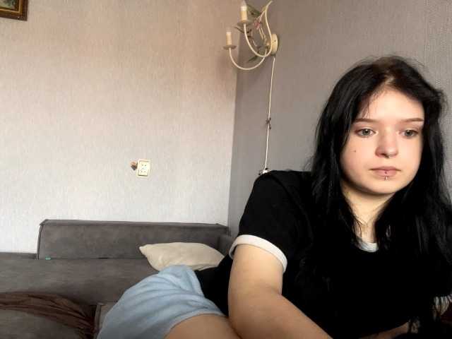 NeliaDates live cam on BongaCams