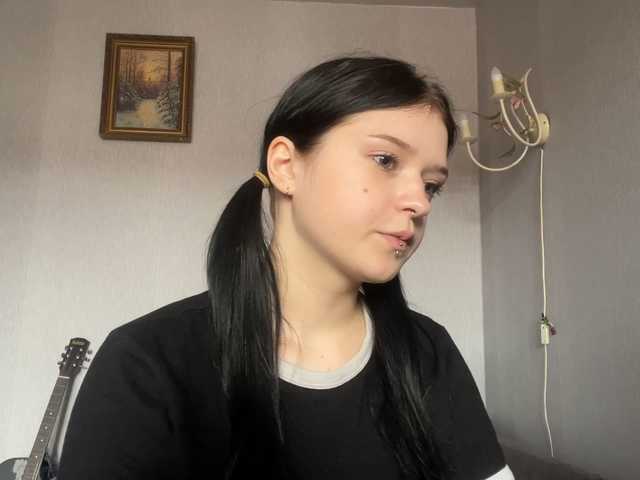 NeliaDates live cam on BongaCams