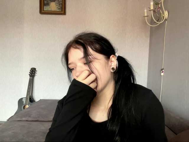 NeliaDates live cam on BongaCams