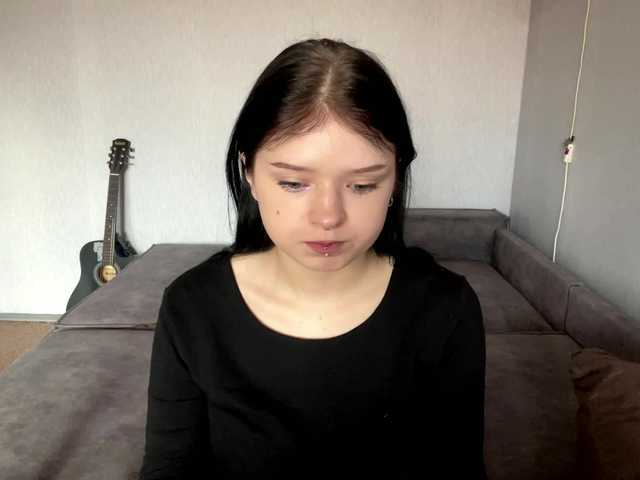 NeliaDates live cam on BongaCams
