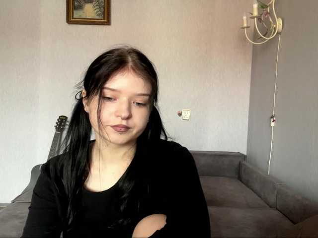 NeliaDates live cam on BongaCams
