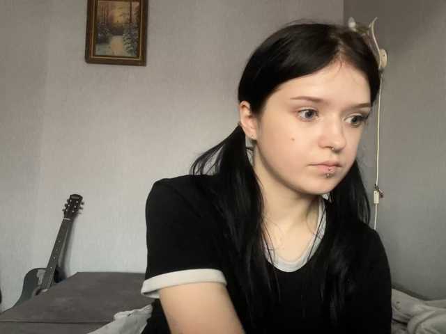 NeliaDates live cam on BongaCams