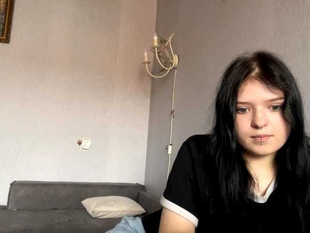 NeliaDates live cam on BongaCams