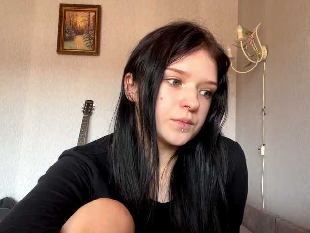 NeliaDates live cam on BongaCams