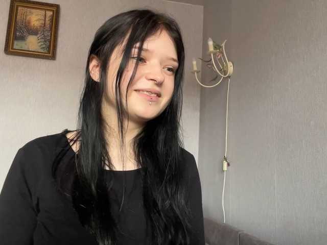 NeliaDates live cam on BongaCams