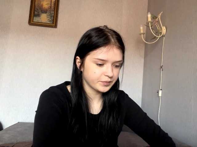 NeliaDates live cam on BongaCams