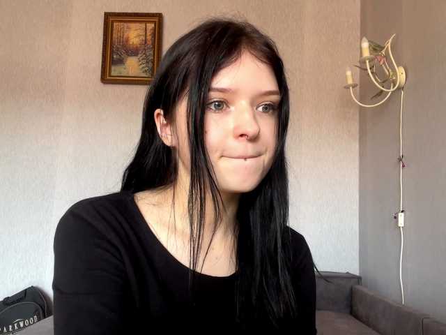 NeliaDates live cam on BongaCams