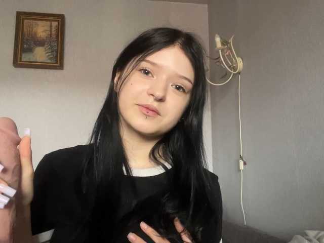 NeliaDates live cam on BongaCams