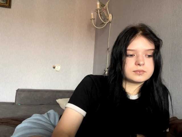 NeliaDates live cam on BongaCams