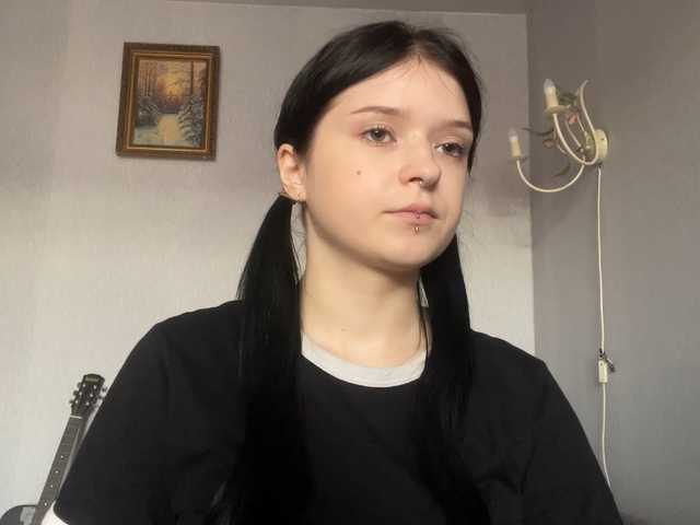 NeliaDates live cam on BongaCams