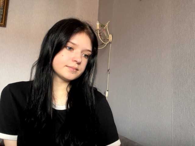 NeliaDates live cam on BongaCams