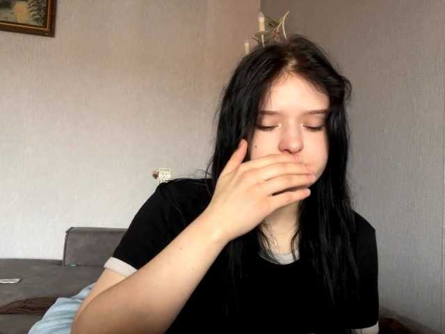 NeliaDates live cam on BongaCams