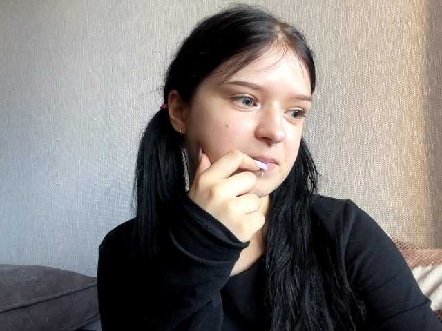 NeliaDates live cam on BongaCams