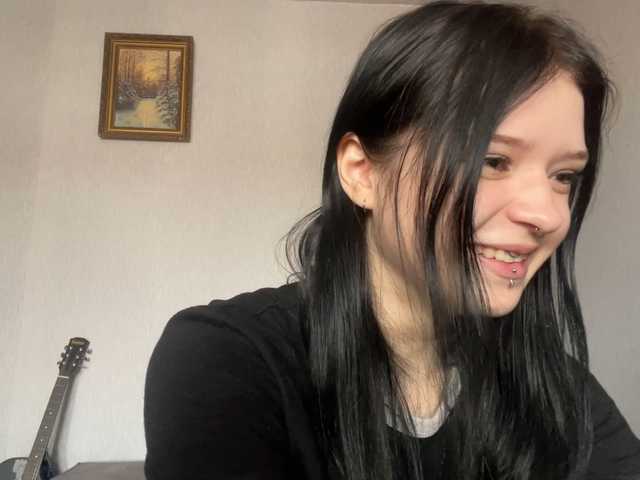 NeliaDates live cam on BongaCams