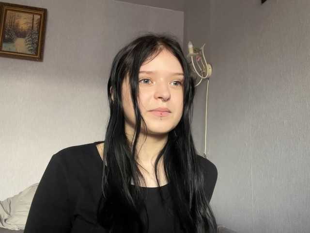 NeliaDates live cam on BongaCams
