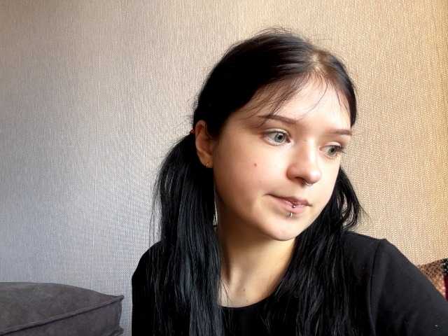 NeliaDates live cam on BongaCams