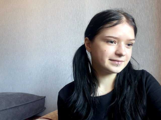 NeliaDates live cam on BongaCams