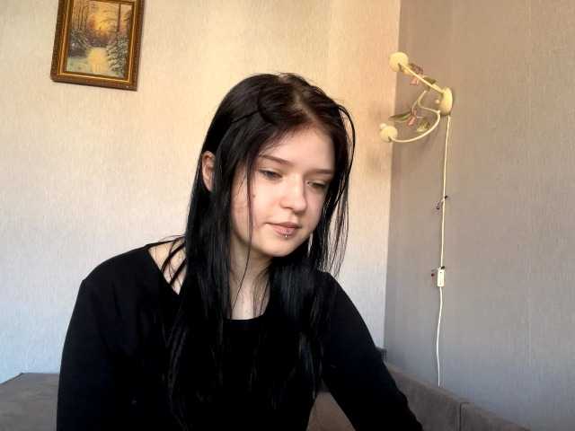 NeliaDates live cam on BongaCams