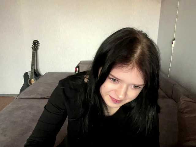 NeliaDates live cam on BongaCams