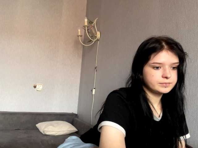 NeliaDates live cam on BongaCams