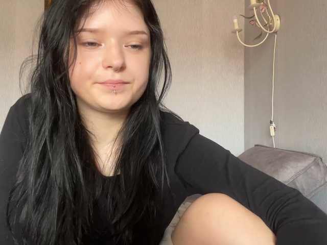 NeliaDates live cam on BongaCams