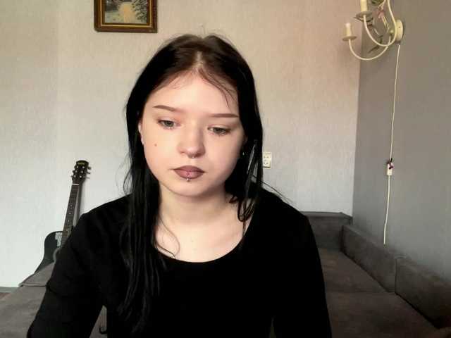 NeliaDates live cam on BongaCams