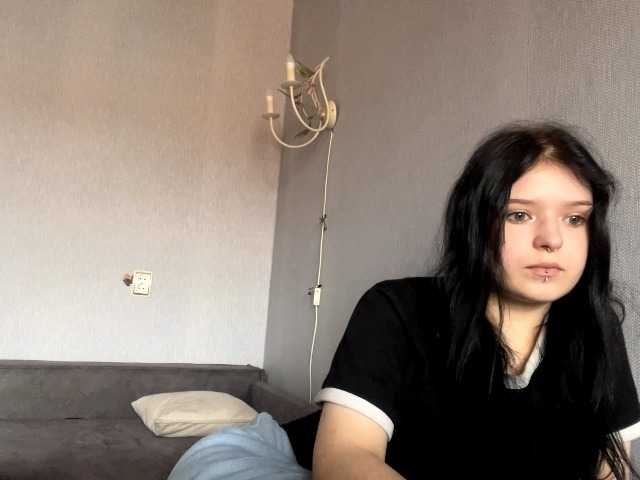 NeliaDates live cam on BongaCams