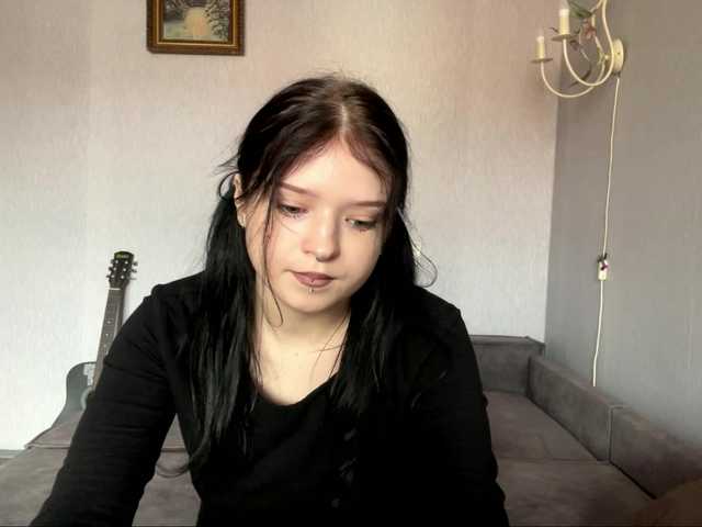NeliaDates live cam on BongaCams