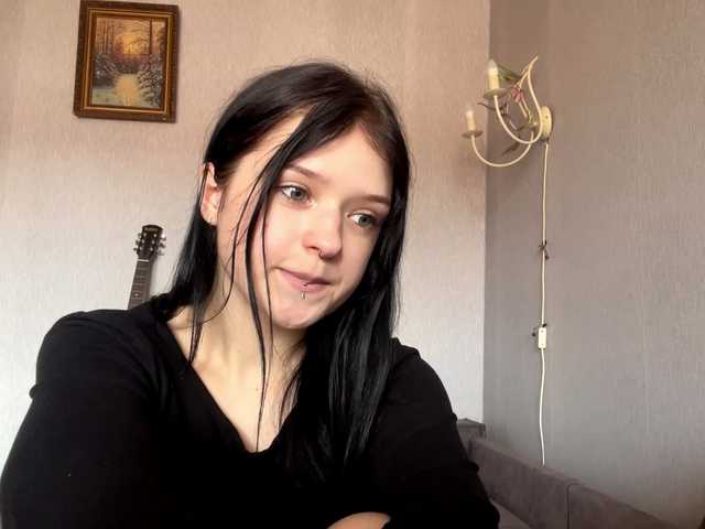 NeliaDates live cam on BongaCams