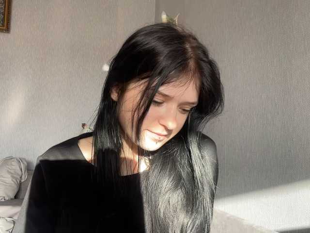 NeliaDates live cam on BongaCams