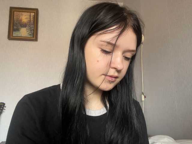 NeliaDates live cam on BongaCams
