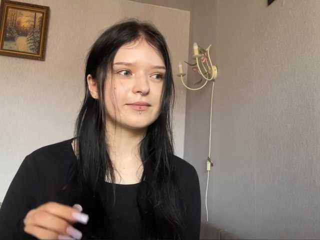 NeliaDates live cam on BongaCams