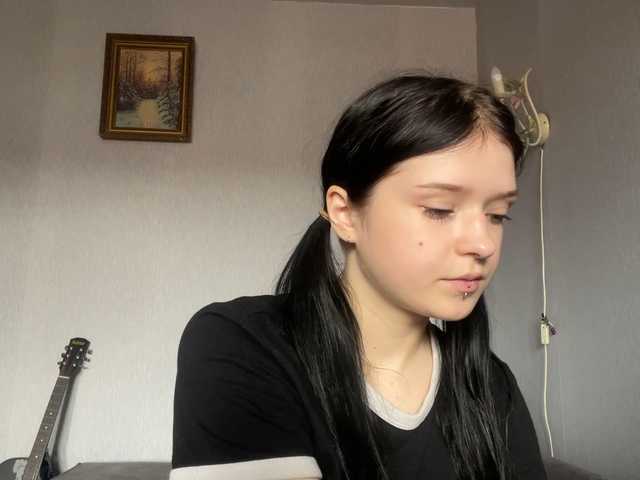NeliaDates live cam on BongaCams
