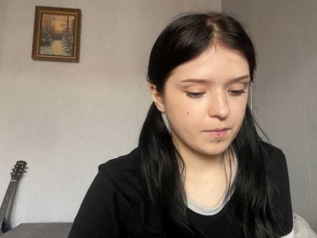 NeliaDates live cam on BongaCams