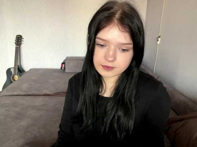 NeliaDates live cam on BongaCams